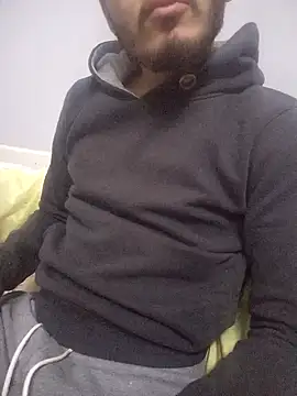 Snapshot of Arabian-B chatting on December 2024 01:06:01 PM Arabian-B online show from December 2024 01:06:01 PM