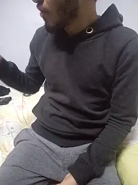 Snapshot of Arabian-B chatting on December 2024 05:54:01 PM Arabian-B online show from December 2024 05:54:01 PM