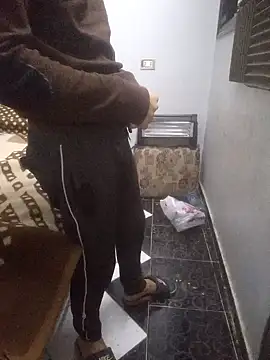 Snapshot of Arabian-B chatting on December 2024 04:12:01 AM Arabian-B online show from December 2024 04:12:01 AM