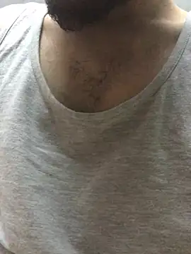 Snapshot of Arabian-B chatting on January 2025 12:29:01 PM Arabian-B online show from January 2025 12:29:01 PM