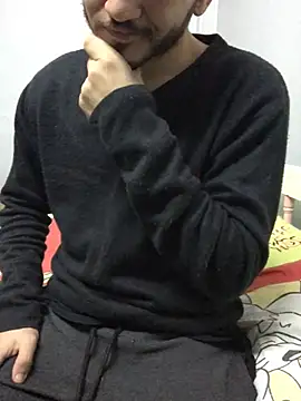 Snapshot of Arabian-B chatting on January 2025 07:29:02 PM Arabian-B online show from January 2025 07:29:02 PM