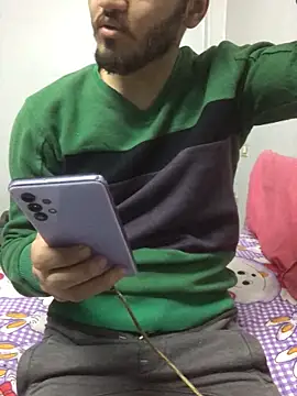 Snapshot of Arabian-B chatting on March 2025 07:56:01 PM Arabian-B online show from March 2025 07:56:01 PM