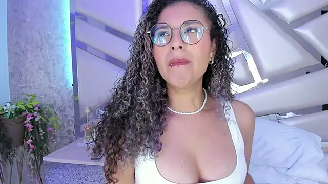 Miia002 online show from January 2025 07:15:01 AM