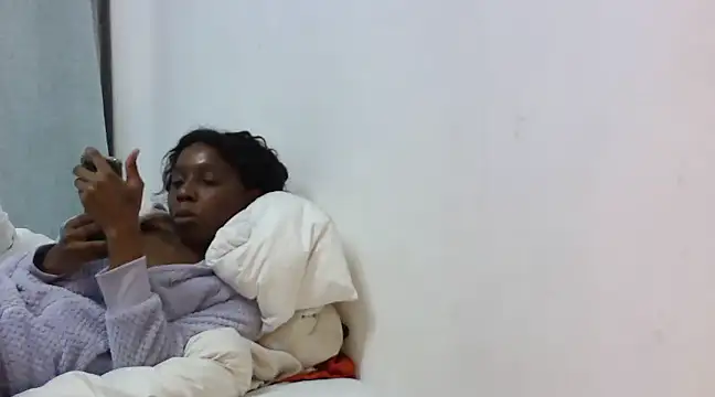 Sexxybella27 online show from February 2025 12:32:01 AM