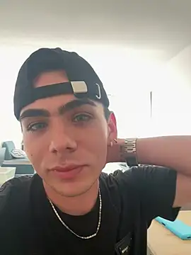 Snapshot of Jey_keler1 chatting on February 2025 09:47:01 PM Jey keler1 online show from February 2025 09:47:01 PM