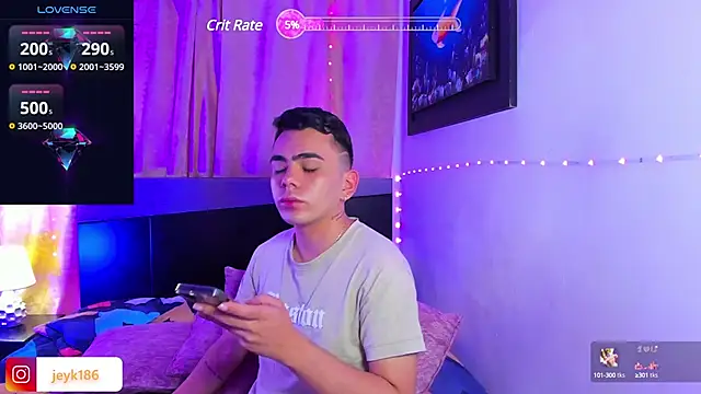 Snapshot of Jey_keler1 chatting on March 2025 10:26:01 AM Jey keler1 online show from March 2025 10:26:01 AM