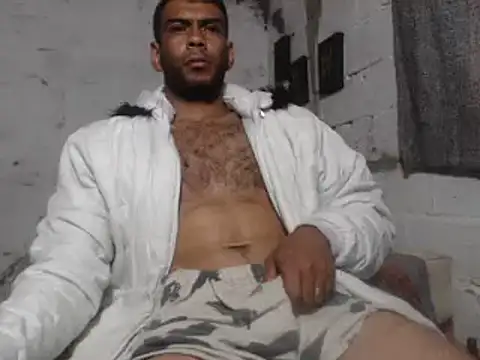 Snapshot of erik_alexander chatting on January 2025 06:25:02 AM erik alexander online show from January 2025 06:25:02 AM