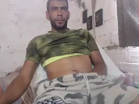 Snapshot of erik_alexander chatting on January 2025 07:56:02 PM erik alexander online show from January 2025 07:56:02 PM