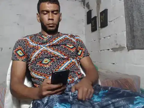 Snapshot of erik_alexander chatting on January 2025 09:18:01 AM erik alexander online show from January 2025 09:18:01 AM