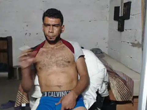 Snapshot of erik_alexander chatting on February 2025 11:55:02 PM erik alexander online show from February 2025 11:55:02 PM