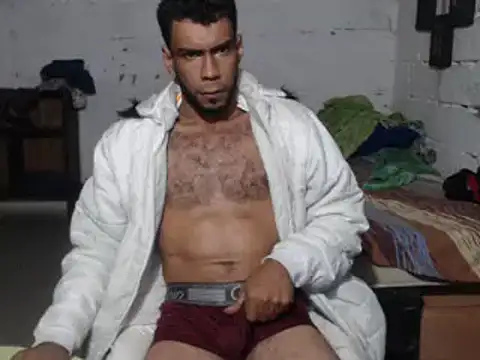 Snapshot of erik_alexander chatting on February 2025 09:56:01 AM erik alexander online show from February 2025 09:56:01 AM