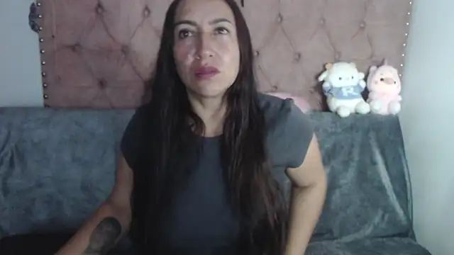 Snapshot of missbella1 chatting on September 2025 08:54:01 PM missbella1 online show from September 2025 08:54:01 PM