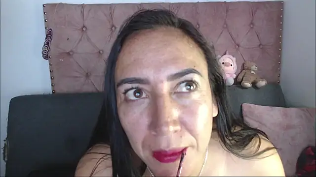 missbella1 online show from July 2026 08:33:02 PM