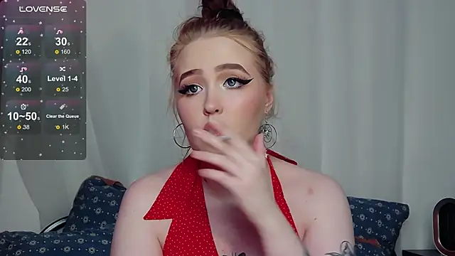 Snapshot of IrinaArt chatting on December 2025 10:27:01 PM IrinaArt online show from December 2025 10:27:01 PM