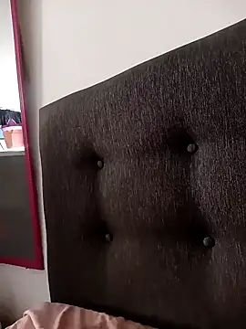 lenka 24 online show from February 2025 03:53:02 PM