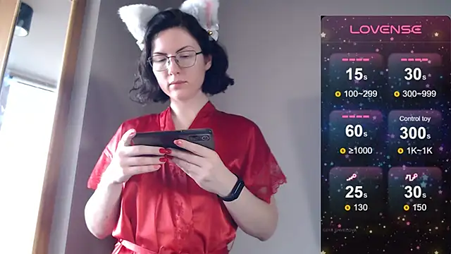 Snapshot of vaders_daughter chatting on February 2025 02:31:02 PM vaders daughter online show from February 2025 02:31:02 PM