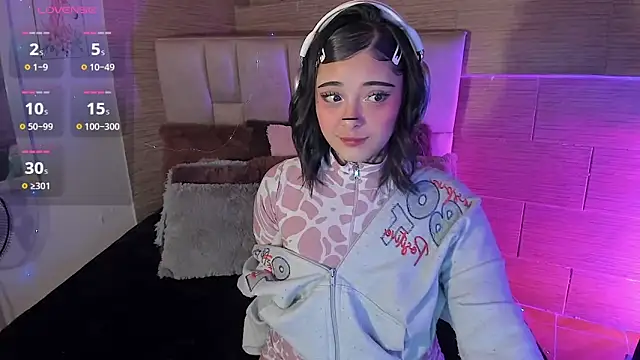 mia catt05 online show from June 2026 04:50:01 AM