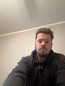 Snapshot of husband4555 chatting on February 2025 04:32:02 AM husband4555 online show from February 2025 04:32:02 AM