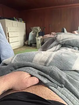 husband4555 online show from April 2026 03:20:01 PM