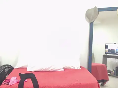 CanellaHotx online show from March 2025 06:01:02 PM