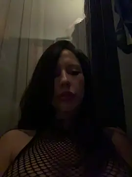 BellaGiaxx online show from November 2025 01:19:02 AM