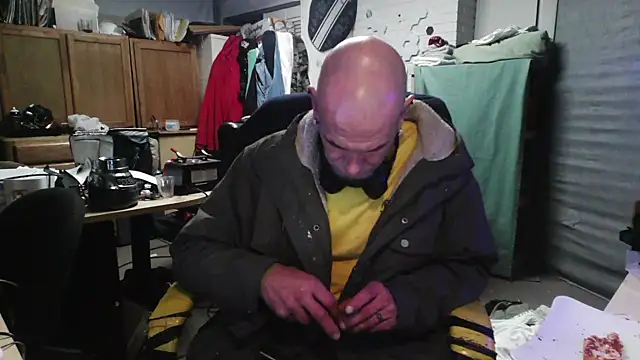 Badpuppyy online show from March 2025 12:33:02 AM