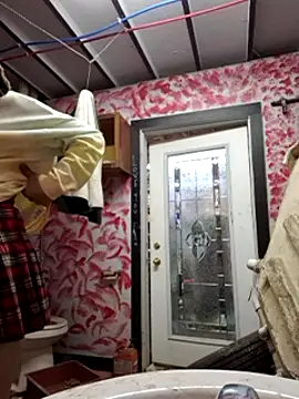 cdressupdiva online show from February 2025 05:03:02 AM