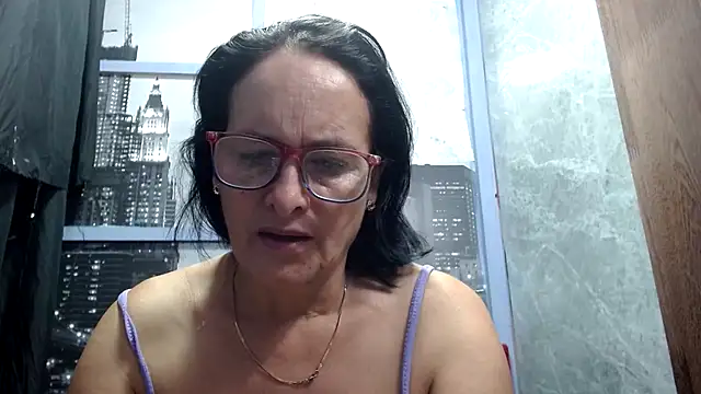 Nastylatinaxxx online show from December 2025 12:10:01 PM