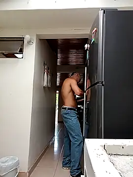 sebasxx97 online show from January 2025 07:32:01 PM