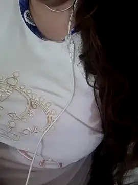 Snapshot of Zanoba-16 chatting on February 2025 10:54:01 PM Zanoba-16 online show from February 2025 10:54:01 PM