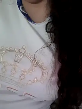 Snapshot of Zanoba-16 chatting on February 2025 12:44:01 PM Zanoba-16 online show from February 2025 12:44:01 PM