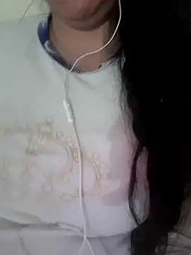 Snapshot of Zanoba-16 chatting on February 2025 10:13:01 PM Zanoba-16 online show from February 2025 10:13:01 PM