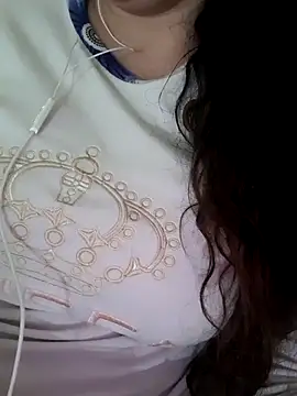 Snapshot of Zanoba-16 chatting on February 2025 08:34:01 PM Zanoba-16 online show from February 2025 08:34:01 PM