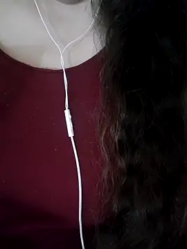 Snapshot of Zanoba-16 chatting on February 2025 11:19:02 PM Zanoba-16 online show from February 2025 11:19:02 PM