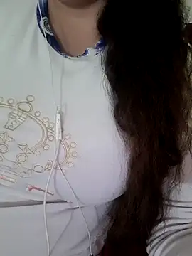 Snapshot of Zanoba-16 chatting on March 2025 07:28:01 PM Zanoba-16 online show from March 2025 07:28:01 PM