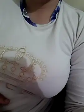 Snapshot of Zanoba-16 chatting on March 2025 01:59:02 AM Zanoba-16 online show from March 2025 01:59:02 AM