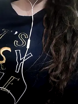 Snapshot of Zanoba-16 chatting on March 2025 03:10:02 AM Zanoba-16 online show from March 2025 03:10:02 AM