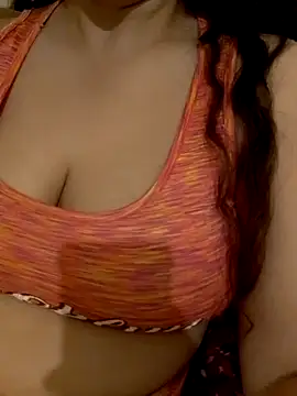 Snapshot of Zanoba-16 chatting on November 2025 06:23:01 AM Zanoba-16 online show from November 2025 06:23:01 AM