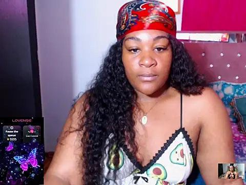 Snapshot of the_pearl199 chatting on April 2026 04:52:02 AM the pearl199 online show from April 2026 04:52:02 AM