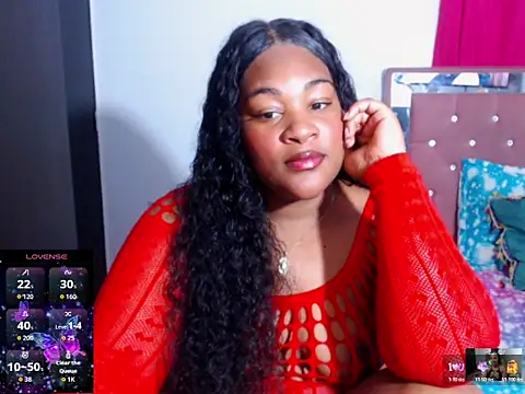 Snapshot of the_pearl199 chatting on May 2026 03:56:01 AM the pearl199 online show from May 2026 03:56:01 AM