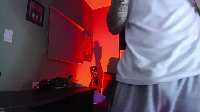 Sisoyalejo420 online show from April 2026 03:59:02 AM