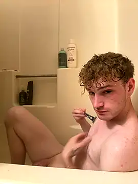 Snapshot of CreamyAustin chatting on September 2025 12:55:01 AM CreamyAustin online show from September 2025 12:55:01 AM