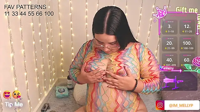 Snapshot of Mellyparker_ chatting on January 2026 03:50:01 PM Mellyparker online show from January 2026 03:50:01 PM