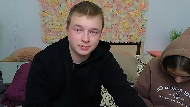  Olli  Stiw  online show from September 2025 06:52:02 AM