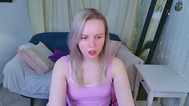 Beatrica Klein online show from March 2026 03:56:01 PM