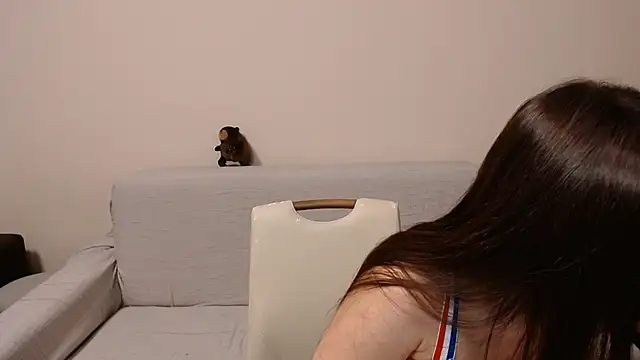 Snapshot of AliceKolltt chatting on March 2025 10:28:02 PM AliceKolltt online show from March 2025 10:28:02 PM