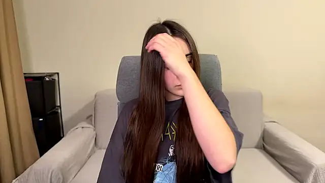 Snapshot of AliceKolltt chatting on March 2026 08:36:02 PM AliceKolltt online show from March 2026 08:36:02 PM