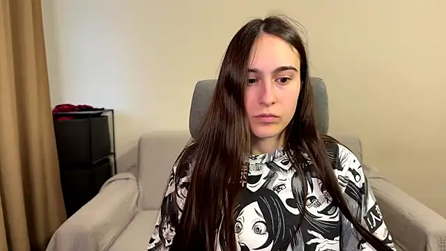 AliceKolltt online show from May 2026 05:54:02 PM