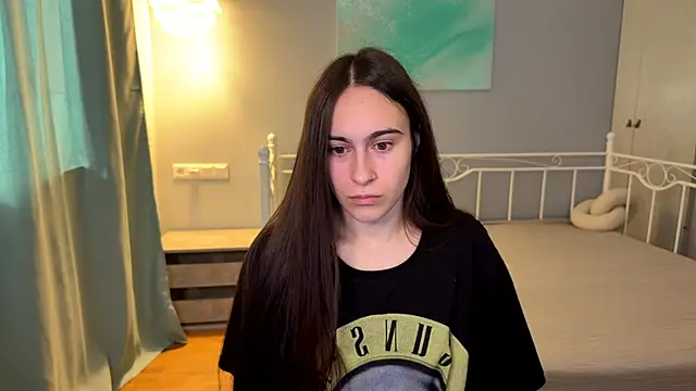 AliceKolltt online show from June 2026 01:26:01 PM