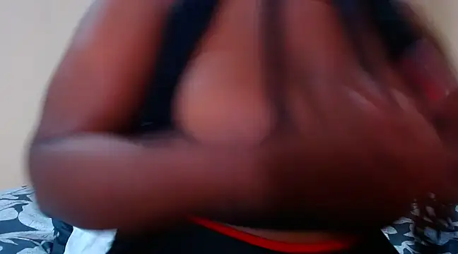 Snapshot of BERNINIBLUSHX89 chatting on December 2024 04:08:02 PM BERNINIBLUSHX89 online show from December 2024 04:08:02 PM